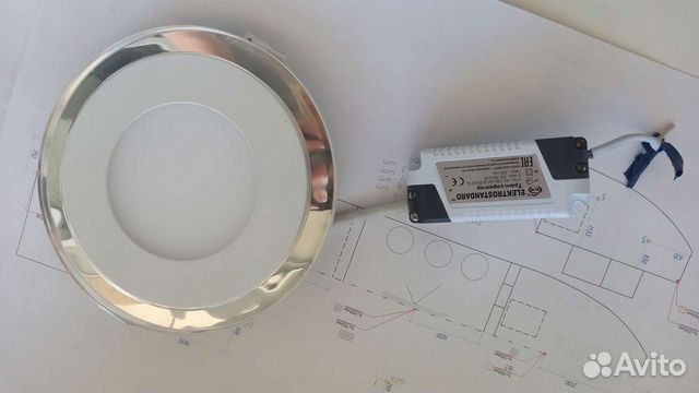 Светильник точечный 12w