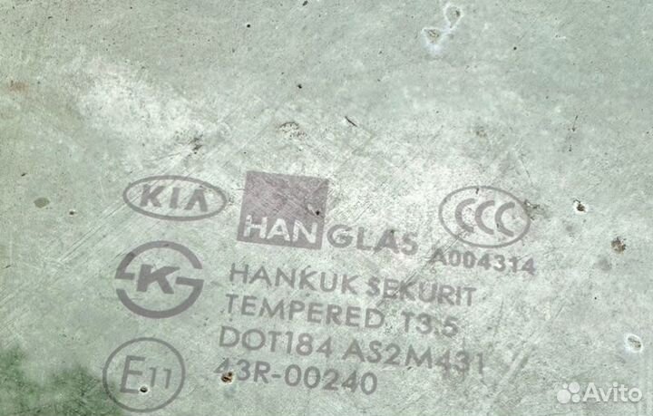 Стекло двери заднее правое Kia Sorento 2.5 2003