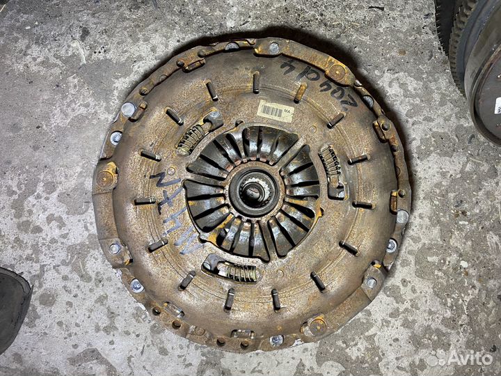 Маховик сцепление BMW M47 204D4