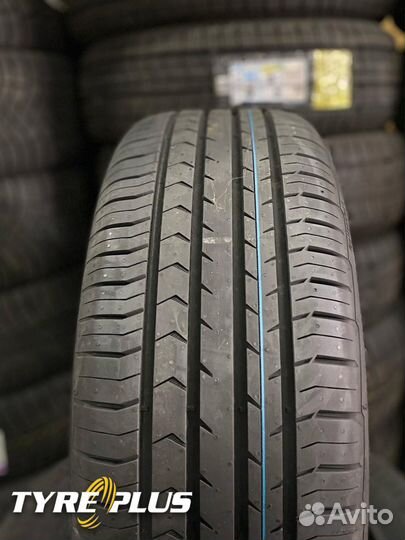 Continental ContiPremiumContact 5 215/55 R17 94V