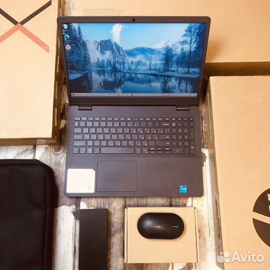 Новый Ноутбук Dell Vostro P75G (IPS) i5-7x 256SSD