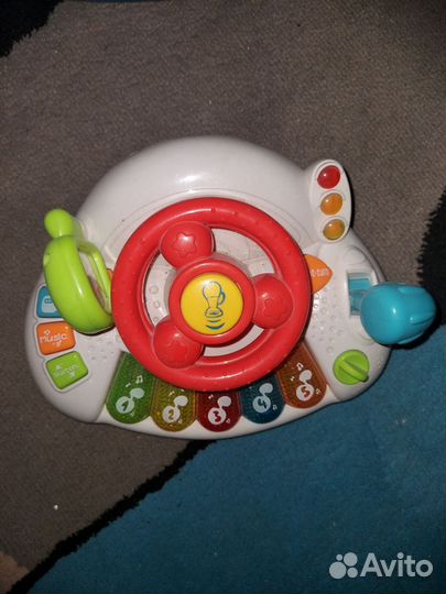 Игрушечные музыкальные инструменты