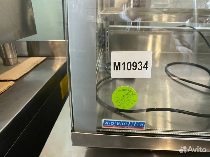 Витрина кондитерская