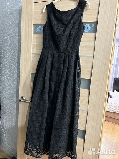 Платье женское