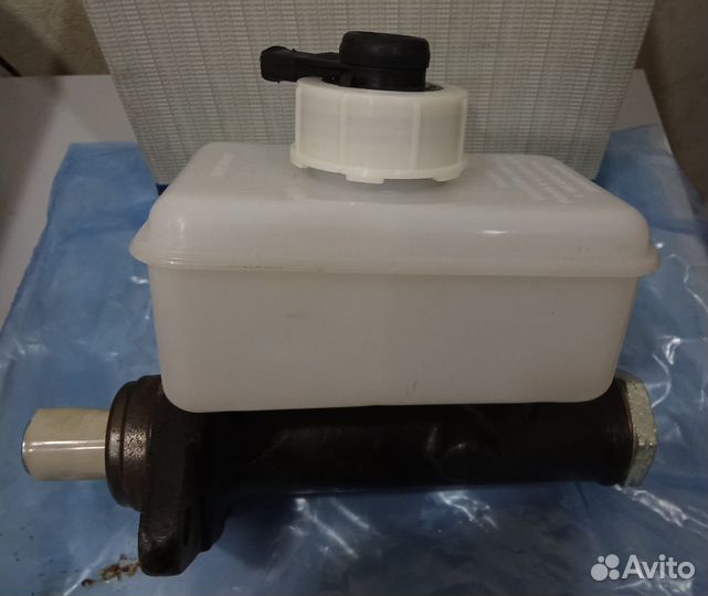 Главный тормозной цилиндр газ