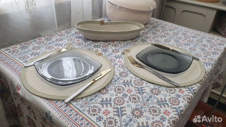 Салфетки для сервировки ручной работы