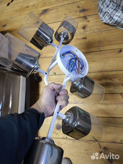 Люстра потолочная