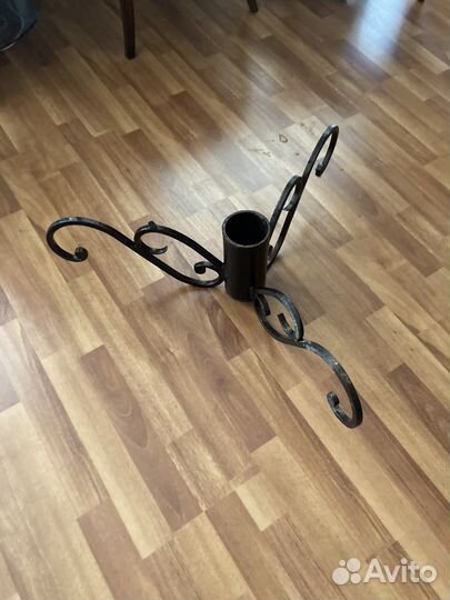 Подставка кованная под ель