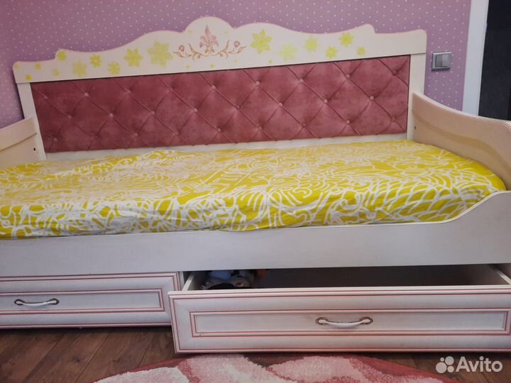 Продам кровать