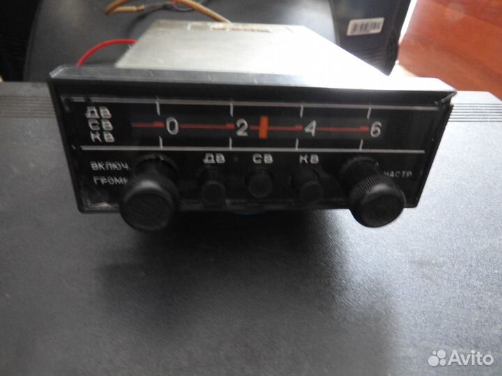 Радиоприёмники Гиала-410, А-327 из СССР