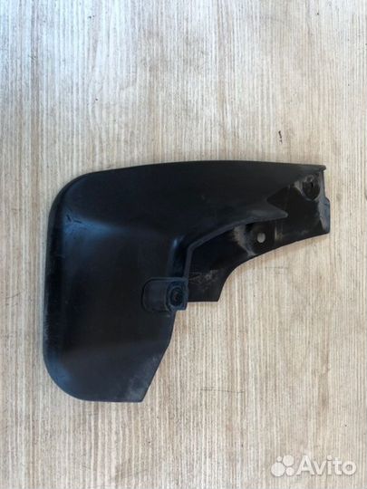 Брызговик задний левый Lexus Nx