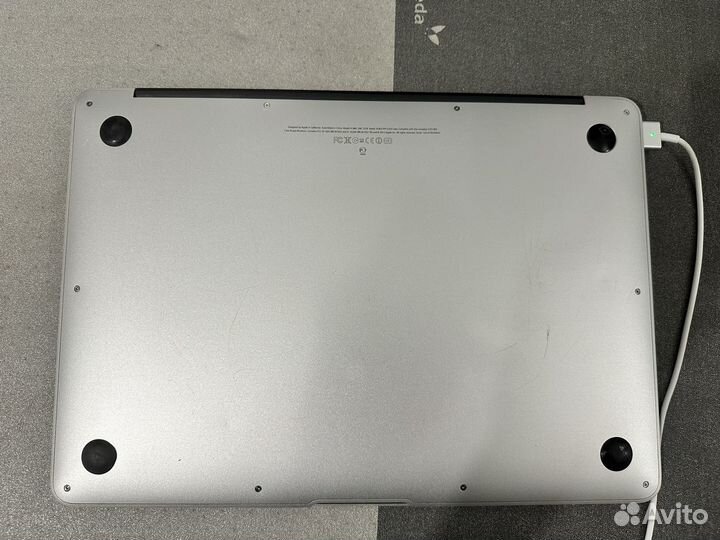 Macbook Air A1466 2012 год