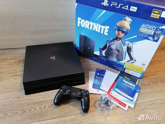 PS4 Pro 1Tb 3rev+God of War Ragnarok