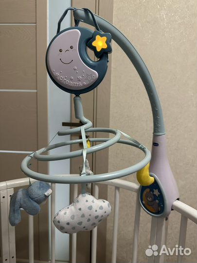 Мобиль на кроватку chicco