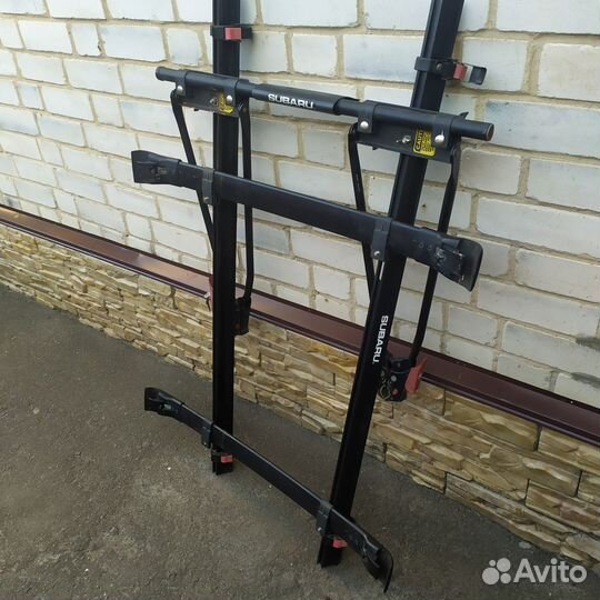 Багажник для перевозки велосипеда на крышу