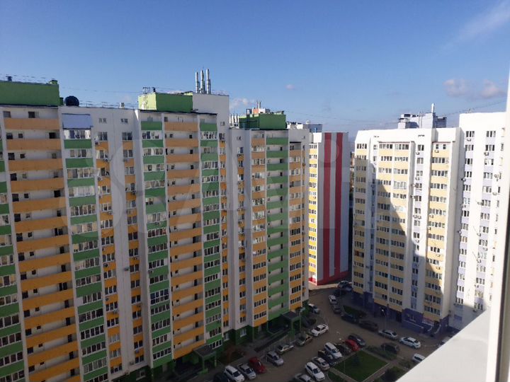 2-к. квартира, 81,3 м², 15/16 эт.