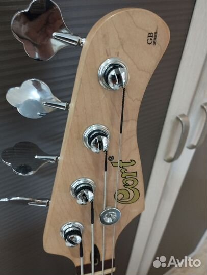 Бас гитара Cort GB series