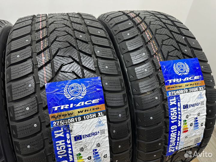 Tri Ace Snow White II Stud 245/45 R19 и 275/40 R19 102H