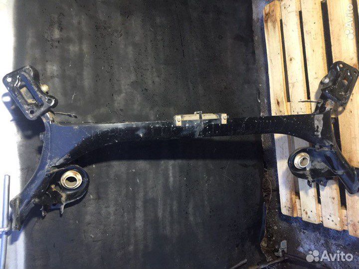 Задняя балка Пежо 308/408 / Ситроен c4