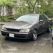 Nissan Laurel 2.5 AT, 2000, 440 000 км, с пробегом, цена 570 000 руб.