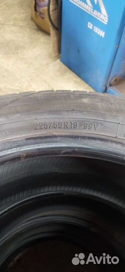 Toyo 310 225/55 R19 99V
