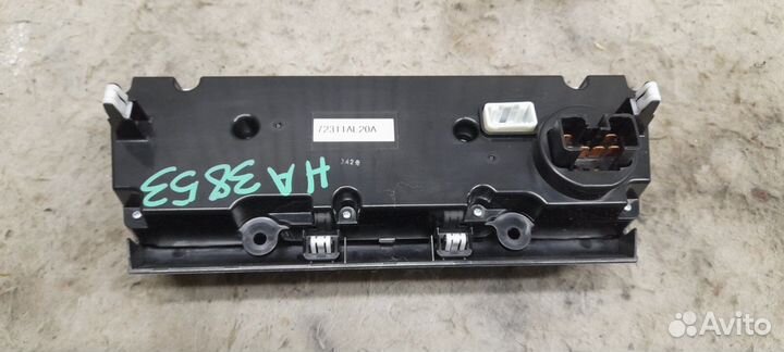 Блок климата на Subaru Legacy Outback BS9 2015г