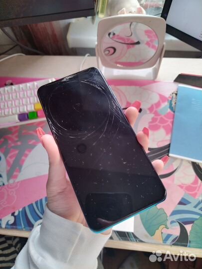 Продам телефон Huawei p30 lite