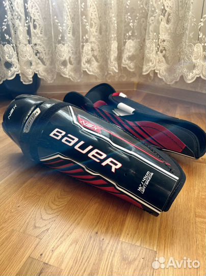 Хоккейные щитки bauer nsx 16