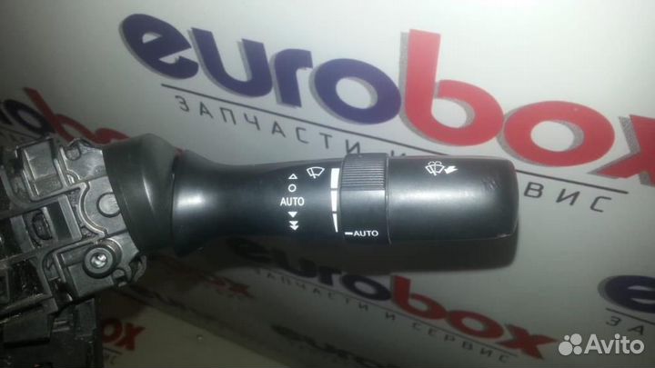 Переключатель стеклоочистителей Toyota Avensis II