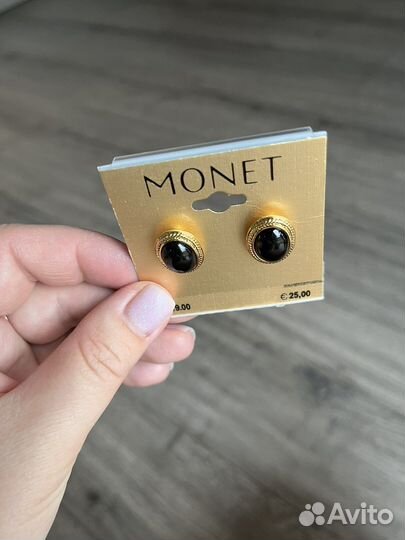 Monet, винтаж, черный камень в желтом золоте