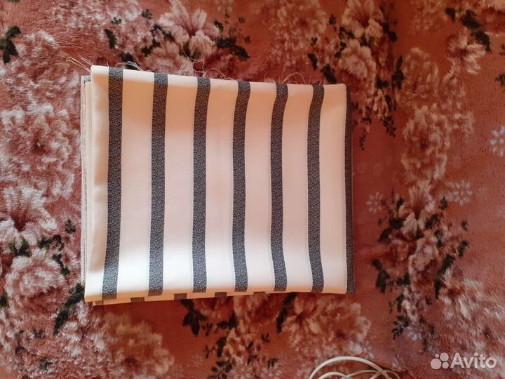 Отрез ткани шерсть