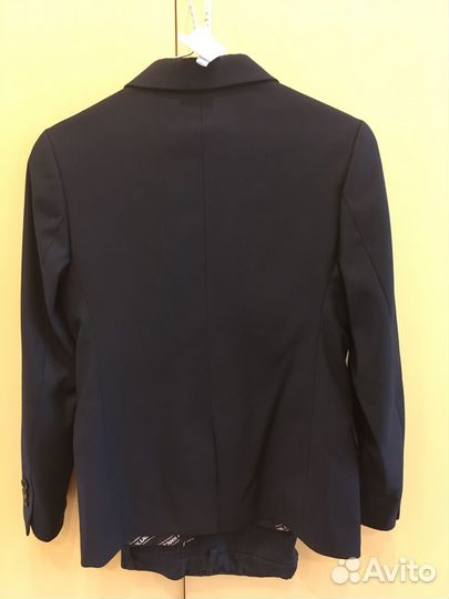 Школьный костюм