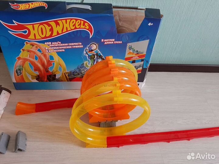 Трэк hot wheels