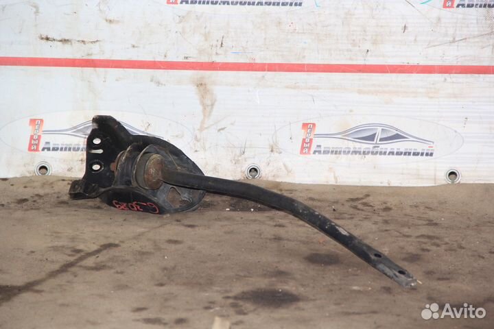 Рычаг низ перед право c Mitsubishi Pajero Junior H