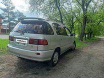 Toyota Ipsum 2.0 AT, 1996, 445 000 км, с пробегом, цена 465 000 руб.