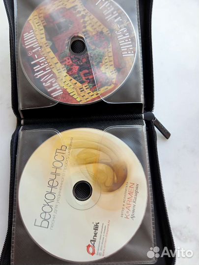 Органайзер под 10 дисков, удобный аксессуар