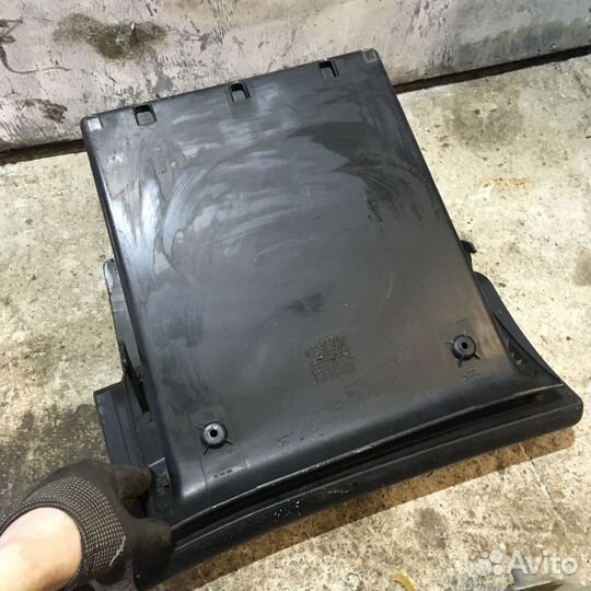 Бардачок Опель Вектра б