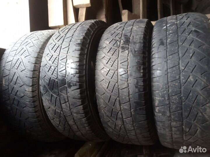 Michelin Latitude Cross 235/60 R16