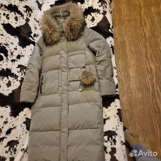 Пуховик зимний женский 48 50