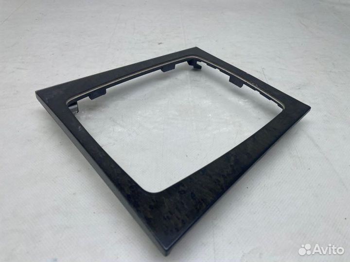 Накладка центральной консоли Mercedes-Benz C W204