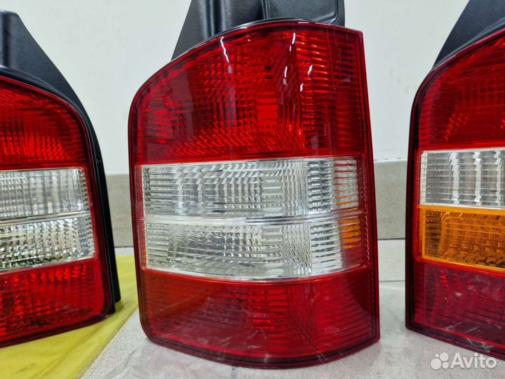 Задние фонари (L/R) Volkswagen Transporter T5