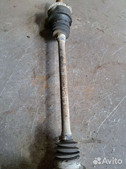 Привод задний Mercedes W203