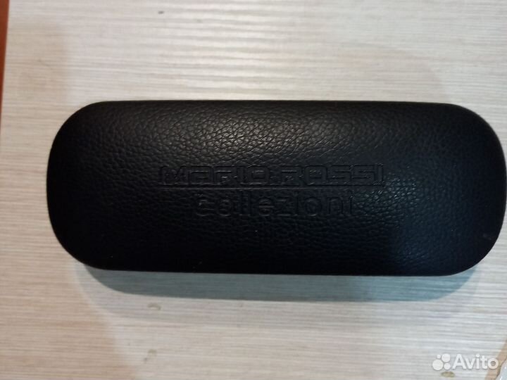 Футляр для очков