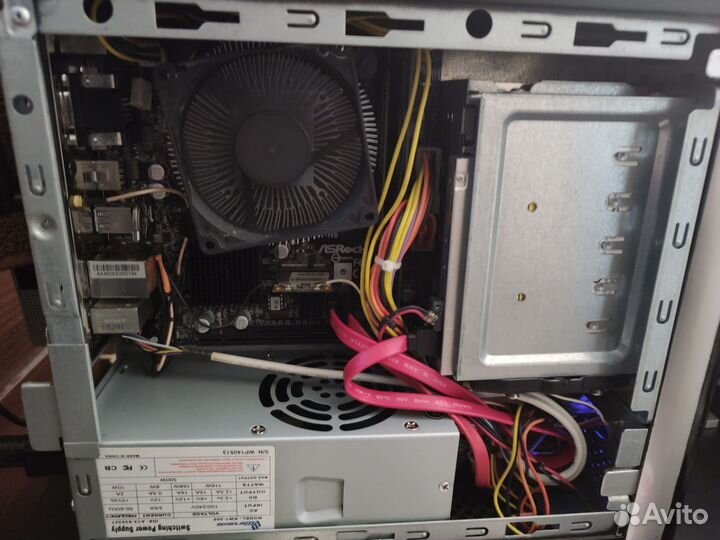 Компьютер мини, mini-itx i3 4gen/8Гб