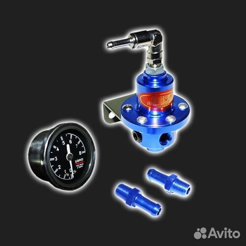 Регулятор давления топлива с манометром