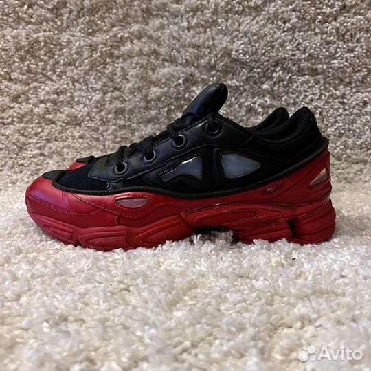 Raf Simons Adidas Scarlet