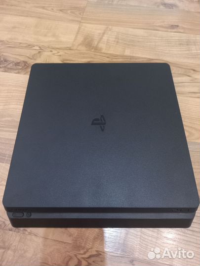 Sony PS4 slim 1tb