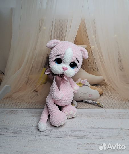 Мягкая игрушка ручной работы розовая кошечка