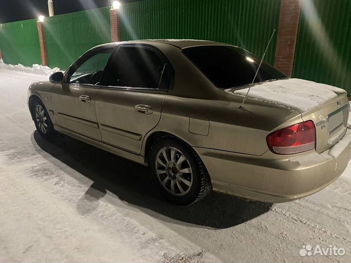 Hyundai Sonata 2.0 МТ, 2006, 321 000 км