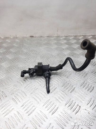 Клапан вентиляции топливного бака Opel Astra 1.6